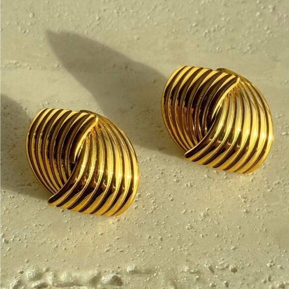 Vintage style earrings N319 - Picture 2 of 5